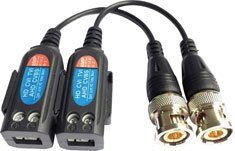 1 par baluna. Priključak za upletenu paricu/BNC priključak na kabelu. Kompatibilni sa AHD